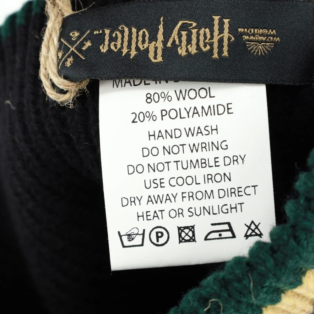 WIZARDING WORLD Harry Potter Collection Hogwart Striped‎ Hat Beanie